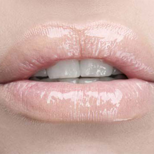 6 Ways to make your lips look more full